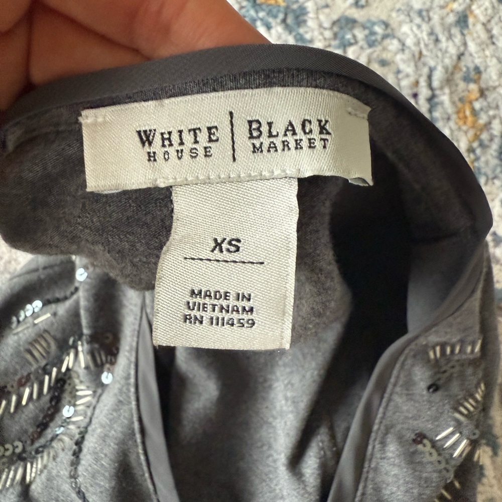 White House Black Market Charcoal Embellished Short Sleeve Tee, XS - Picture 5 of 8